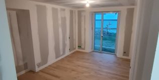 Réalisation de cloison et pose de parquets Les sens du Bois