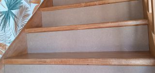 Réalisations menuisier poseur Les sens du Bois Fabrication de contremarches en mdf Vannes